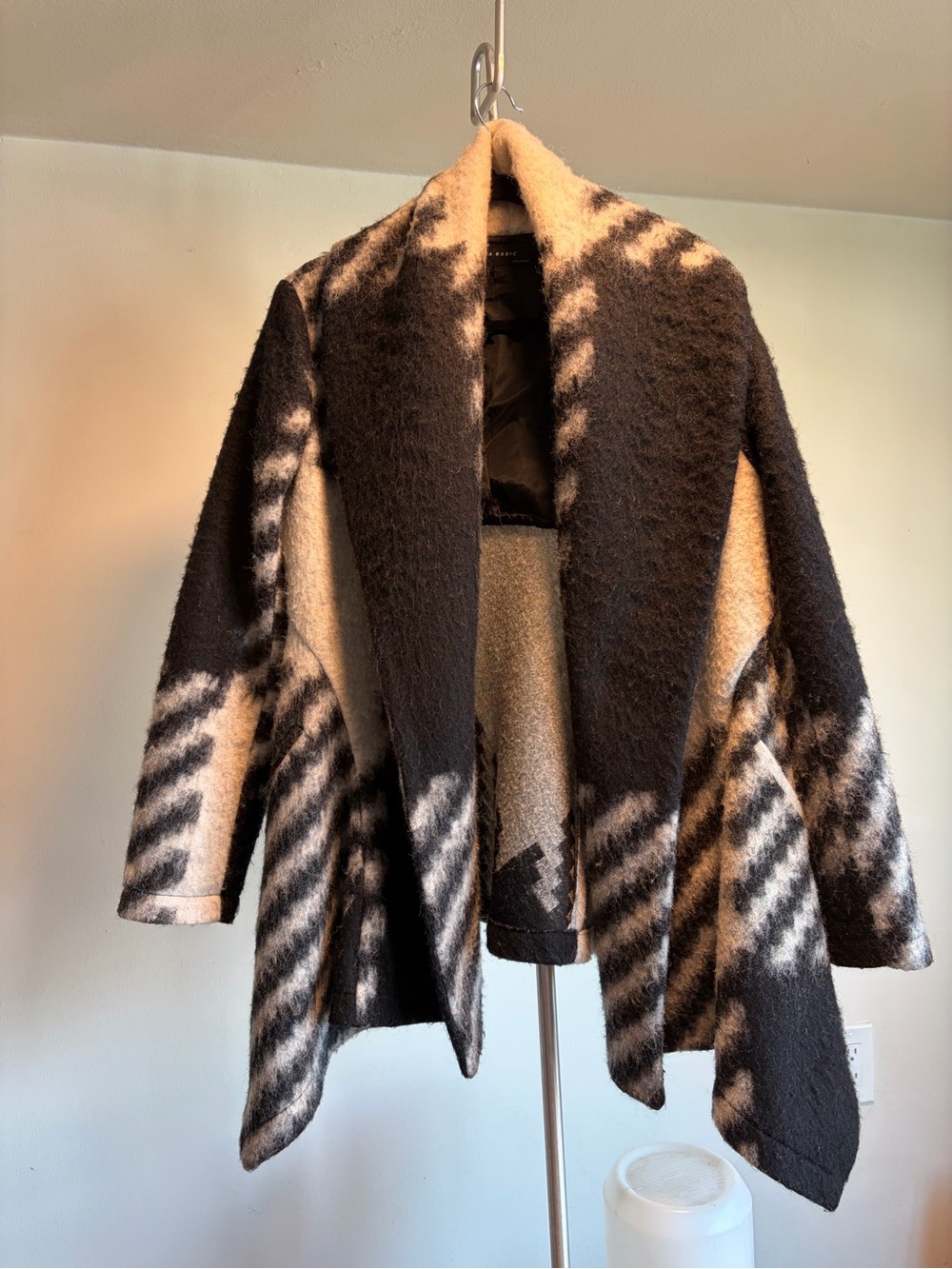 Zara Basic Oversized Geometric Drape Knit Coat S